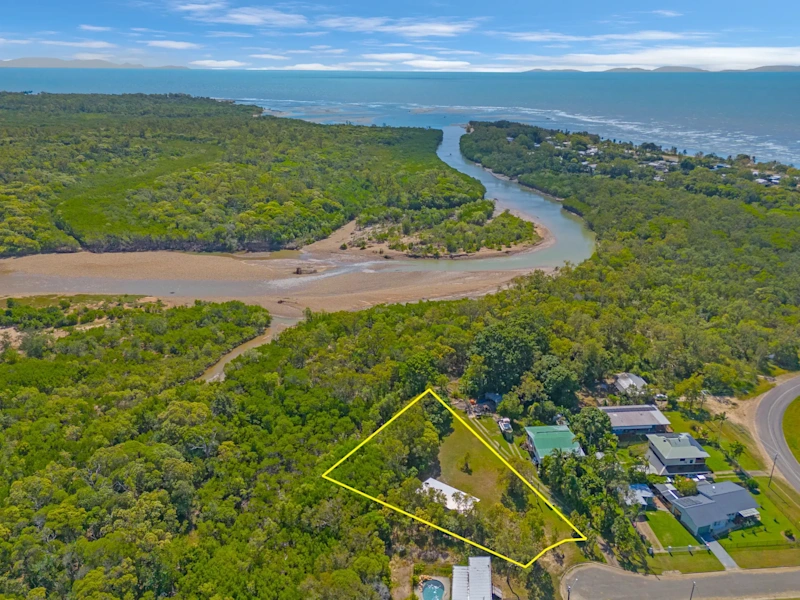 Coastal life on1488m262882801420929115