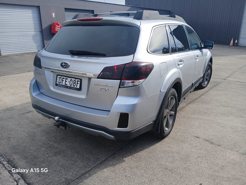 2013 SUBARU OUTBACK 2.0D PREMIUM AWD CONTINUOUS VARIABLE 4D WAGON62935685190786111