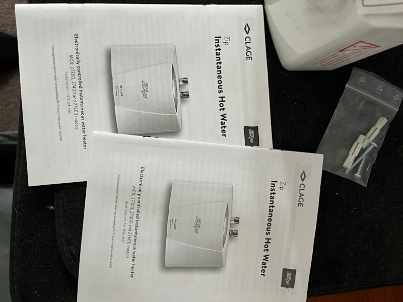 MCX6 Zip . Instantaneous hot water system63019991501953112