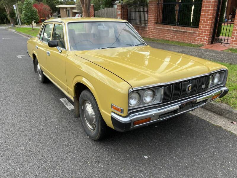 Toyota crown 1975