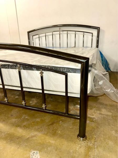 Metalica King Bed62929669272066113