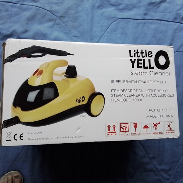 Dyson vacuum 1400w,little yellow steam cleaner new in box63018174769794114