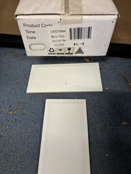 White Gloss Johnson Tiles - $25 for the lot63007474584323111