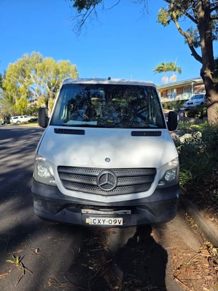 2t van low roof mwb for hire62938581746562112