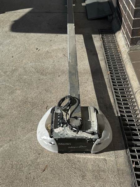 Merlin Garage door opener for sale 63470145805314111