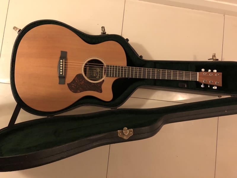 gumtree martin acoustic guitar