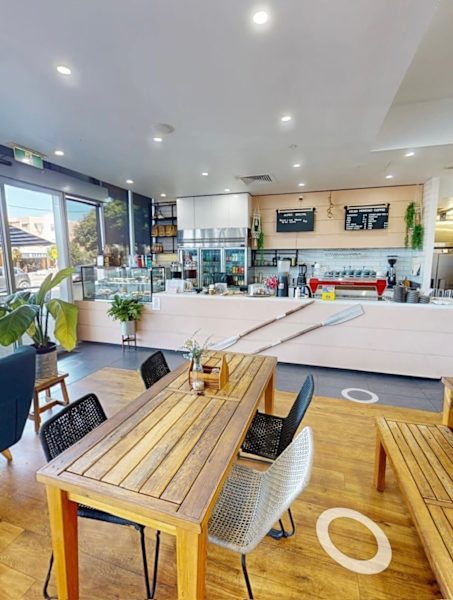 CAFE & COFFEE SHOP BUSINESS IN A PRIME LOCATION63438786493698114