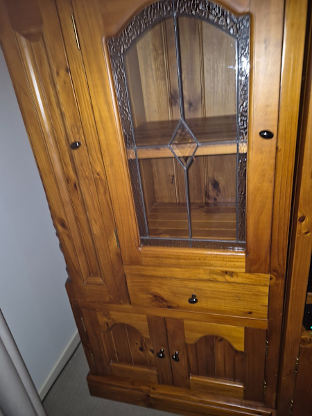 TV and Entertainment Unit62863377484802112