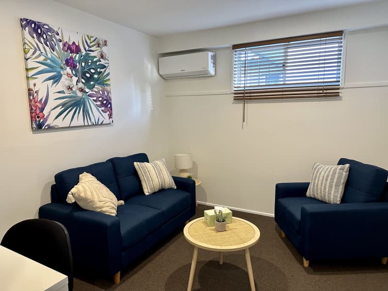 Consulting  Clinic Room for Rent  In Psychology Practice 62995620298499114