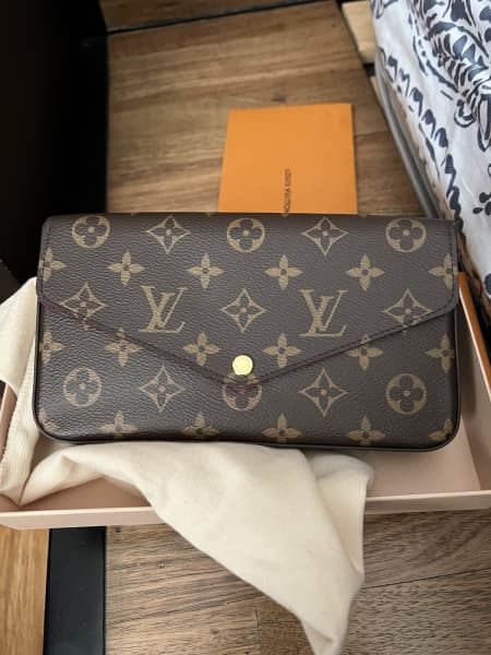 Louis Vuitton Discovery Grey (001000294513) Backpack, Bags, Gumtree  Australia Stirling Area - Balcatta