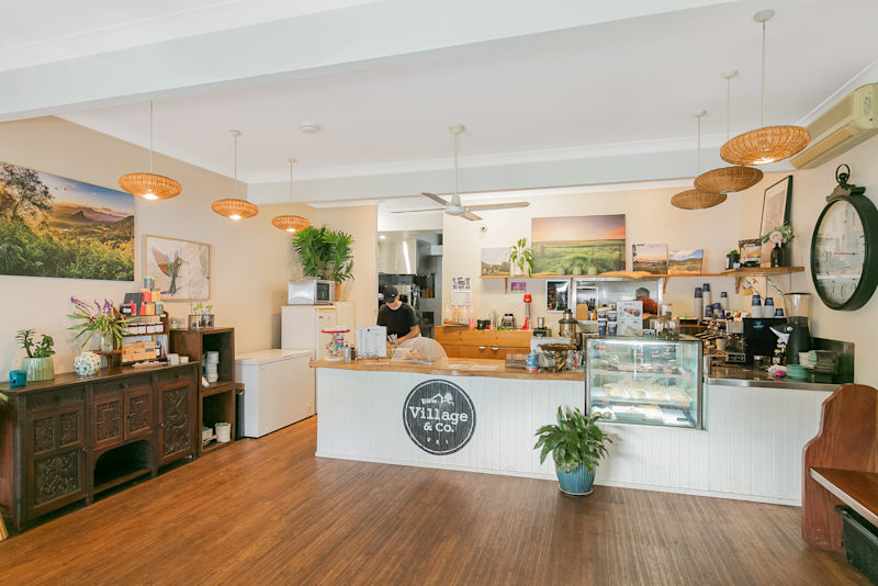 Cafe for sale in beautiful uki nsw63007162527747111
