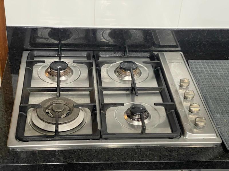 Smeg 4 burner gas cooktop630226334074891123