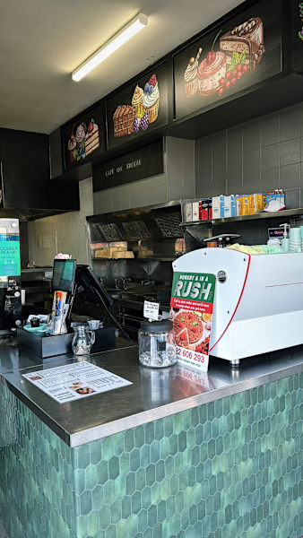 Pizza shop and cafe for sale near Western Sydney Parramatta Campus62882739794306111