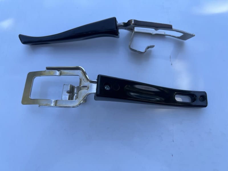 SMEG OVEN GRILL TRAY HANDLES x 2 -PART # 69493022563014710027011111