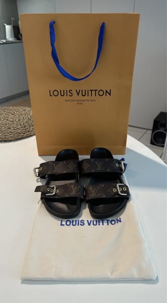 Pre Loved Louis Vuitton Bom Dia size 37.5 EU