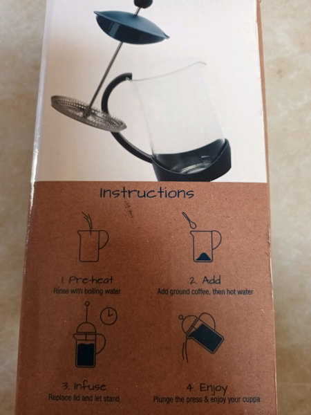 Brand new Coffee Maker 1 or 2 cup size Boxed63021729371265112