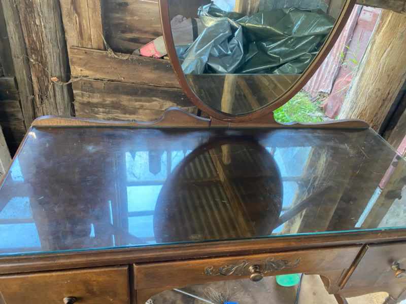 Dressing Table62863375639811112