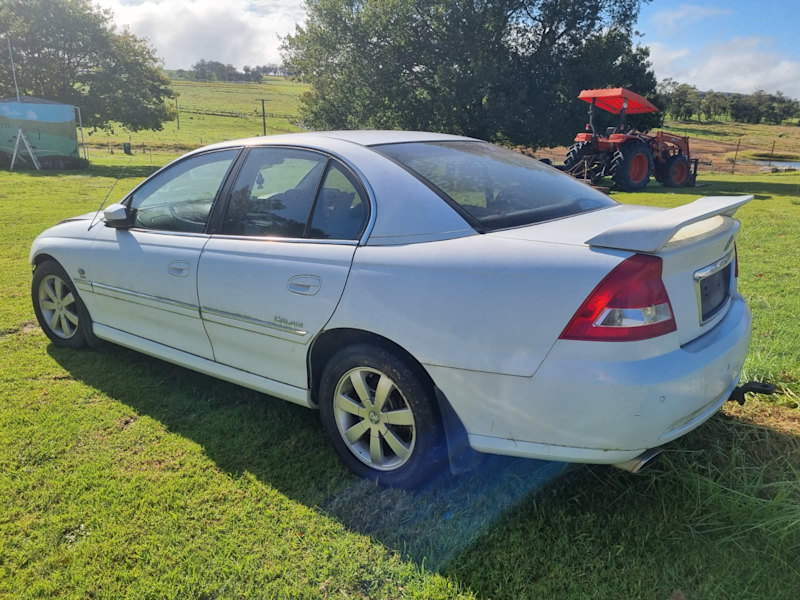 2003 VY Holden Calais x 262937622172163111