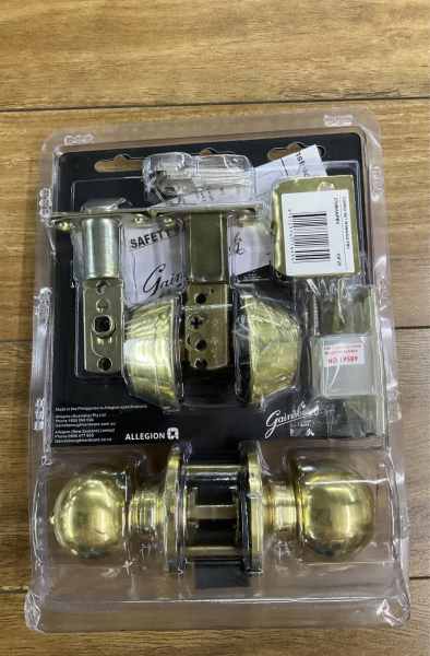 GAINSBOROUGH MANNING DOOR KNOB SET63437792428546111
