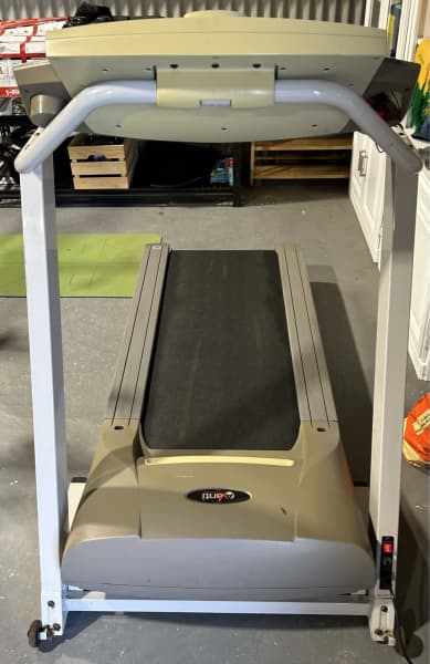 Avanti easy best sale up treadmill