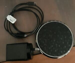 WIRELESS CHARGER 15W HONEYCOMB | Phone Accessories | Gumtree Australia Gold  Coast City - Southport | 1272349908