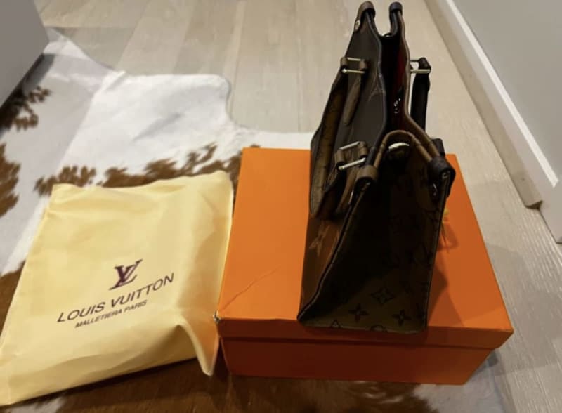 Louis Vuitton, Bags, Summer Sale Authentic Louis Vuitton Empty Box  Shopping Bagdust Bag