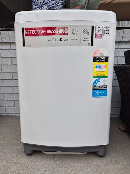 LG 6.5KG WASHING MACHINE IN GREAT CONDITION63023535589378111