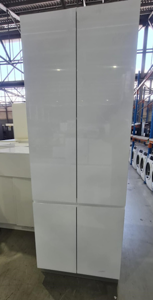 Kitchen Cabinets Brand New 2 Pac white gloss doors Quality Materials63007279262337112