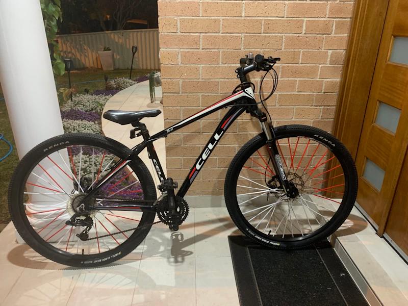 cell dual suspension mountain bike