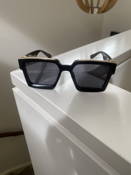 Pre-owned Louis Vuitton X Virgil Abloh Lv Millionaire Sunglasses In Beige