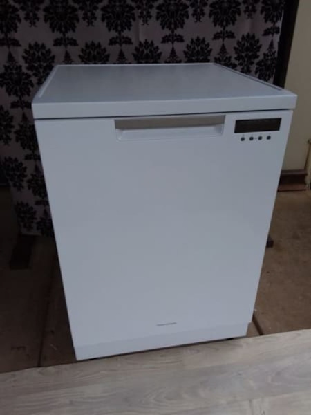 Fisher Paykel Dishwasher in as new condition, new module installed.63612126822531110
