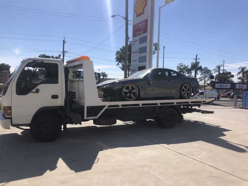 Tow truck tilt tray breakdown service 62936655090819112