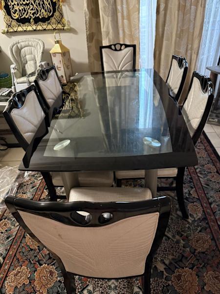 TV unit and dinning combo628647240061451112