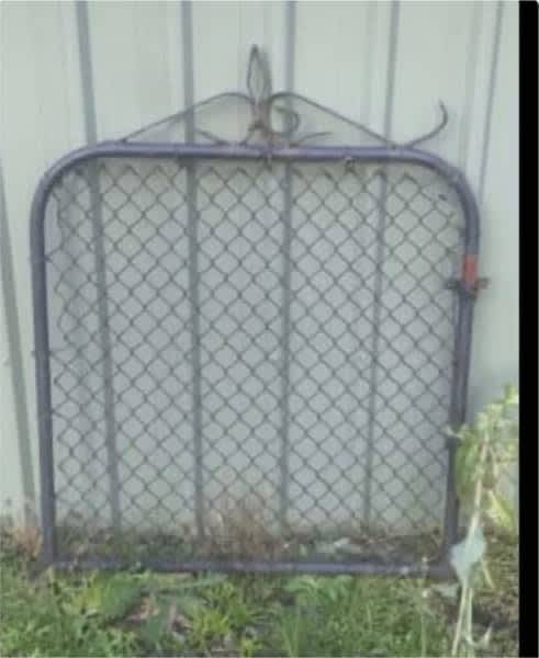 87x90cm Rustic Vintage Front Side Garden Gate Cyclone Chainlink Mesh63010589633795113