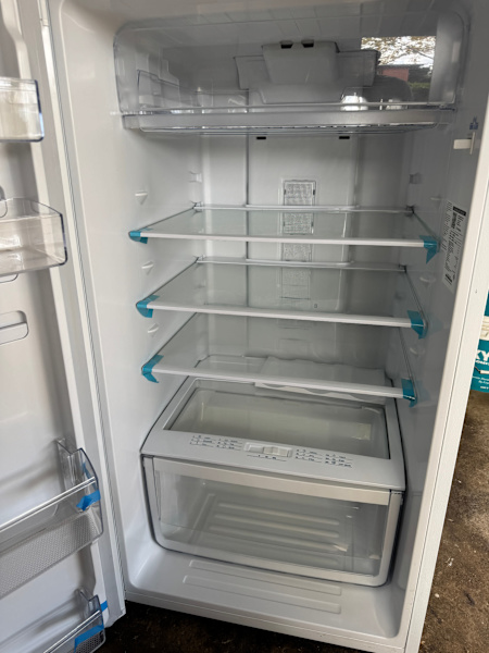 Fridge Westinghouse 340L63022634018049114
