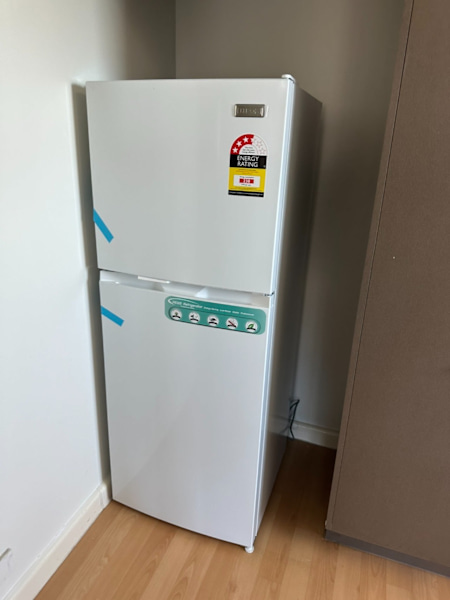 Frost-Free Fridge - Compact, Energy Efficient & No Defrost63014235708929111