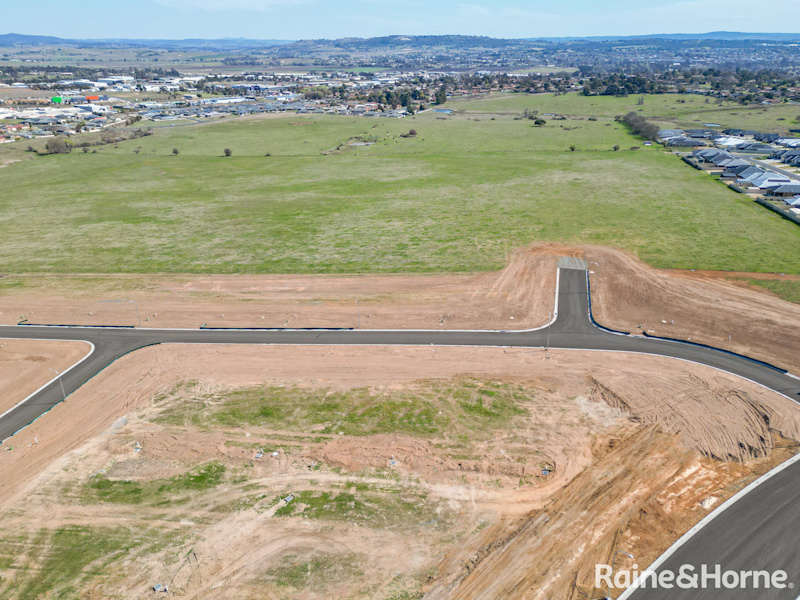 PICTURESQUE PARCEL IN PRETTY HEIGHTS ESTATE63438523378947111