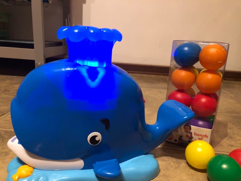 Bright Starts - Having a Ball - Silly Spout Whale Popper