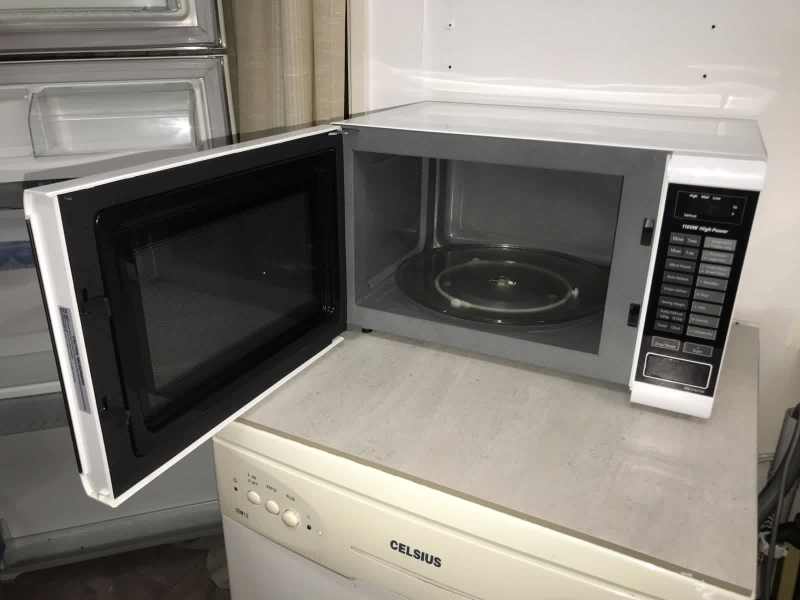 Panasonic 1100 watt microwave 63023086533122111