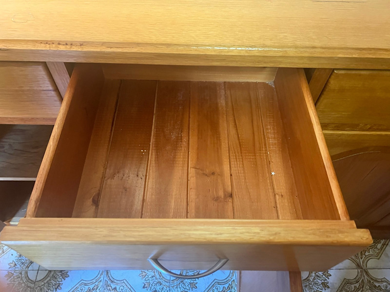 Tassie Oak Sideboard62863385088642114