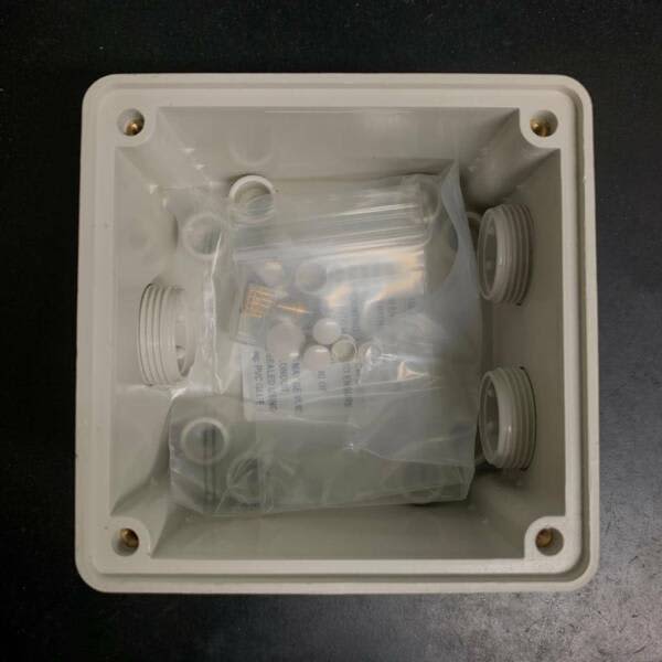 Clipsal 56SW120 Surface Switch Single Pole New63009359963137111
