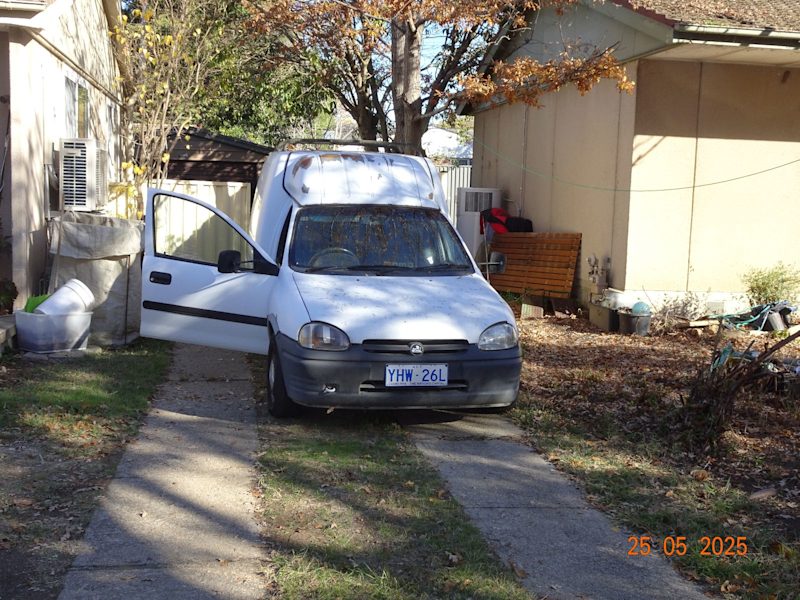 1996 HOLDEN COMBO  5 SP MANUAL VAN62935679919105112