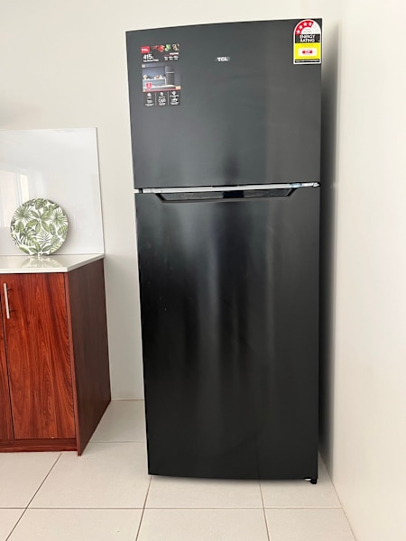 Refrigerator with 3 yrs warranty 63017768117121111