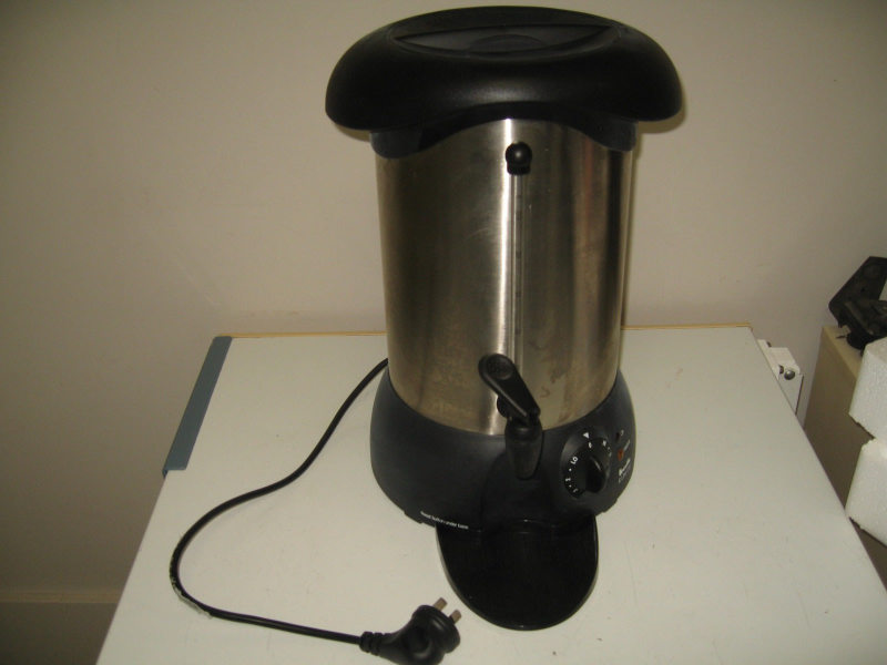BREVILLE 6 LITRE URN STAINLESS STEEL  BRAND NEW IN BOX63016059316995111