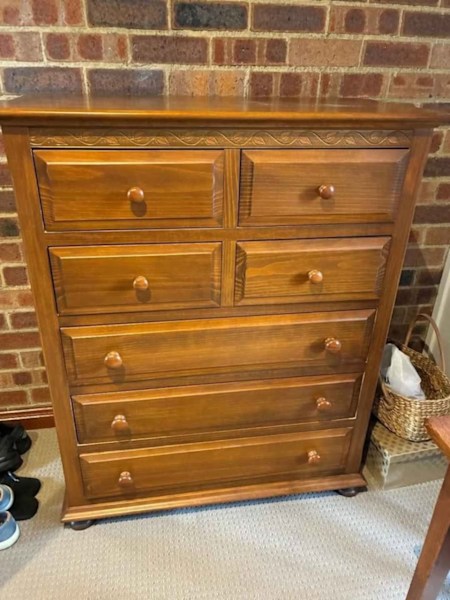 solid wooden tallboy size:985 (W) x 1210 (H) x 475 (D) mm good cond $628633841086751112