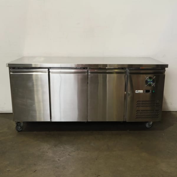 FED-X XUB7C18S3V Underbench Fridge63018175436801111