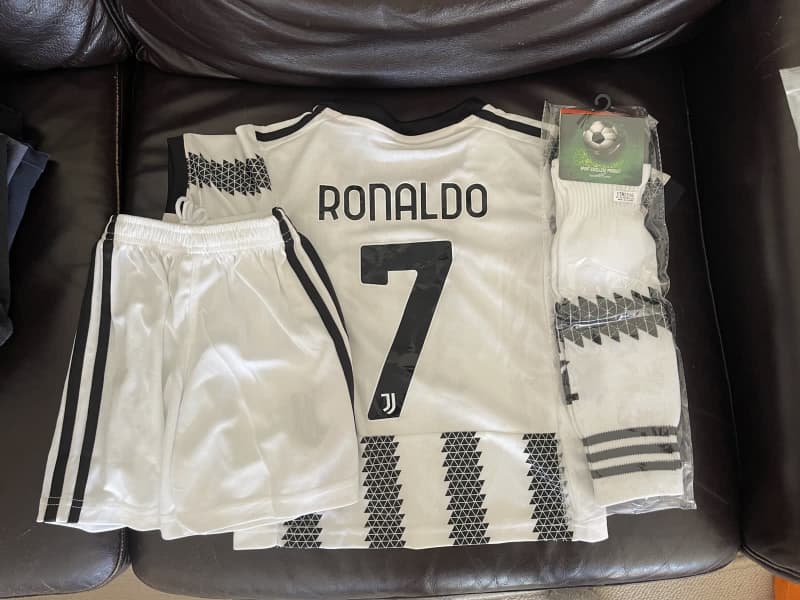 CRISTIANO RONALDO REAL MADRID 2013-14 Women L Lady Jersey Shirt