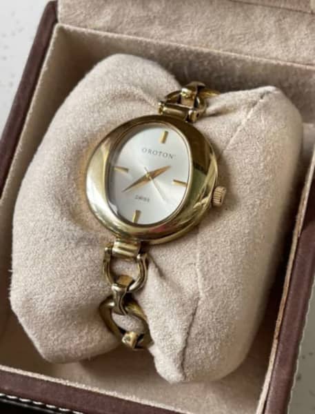 Oroton ladies discount watches