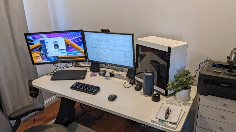 2 x 27 inch monitors