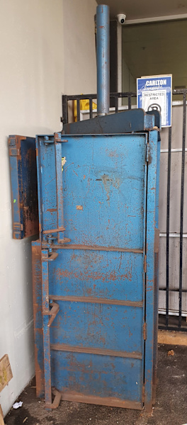 Robley Vertical Baling Press, working, offer considered, Carlton63612128610947110